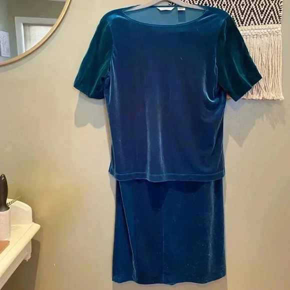 Laura Ashley Dresses & Skirts - VINTAGE LAURA ASHLEY VELVET SKIRT SET GREEN BLUE M